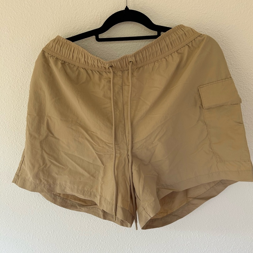 Lou & Grey Tan Cargo Shorts